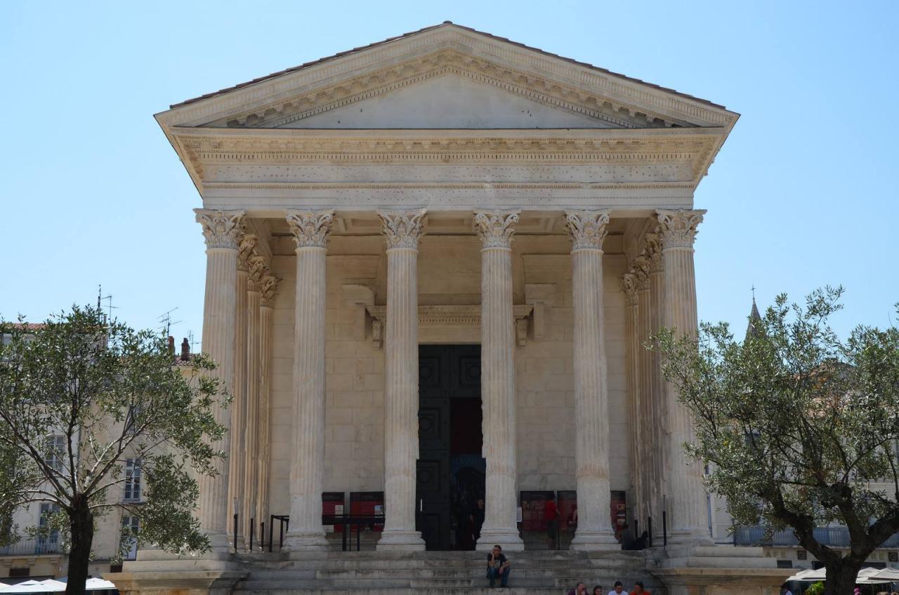Maison Carrée | VirTimePlace